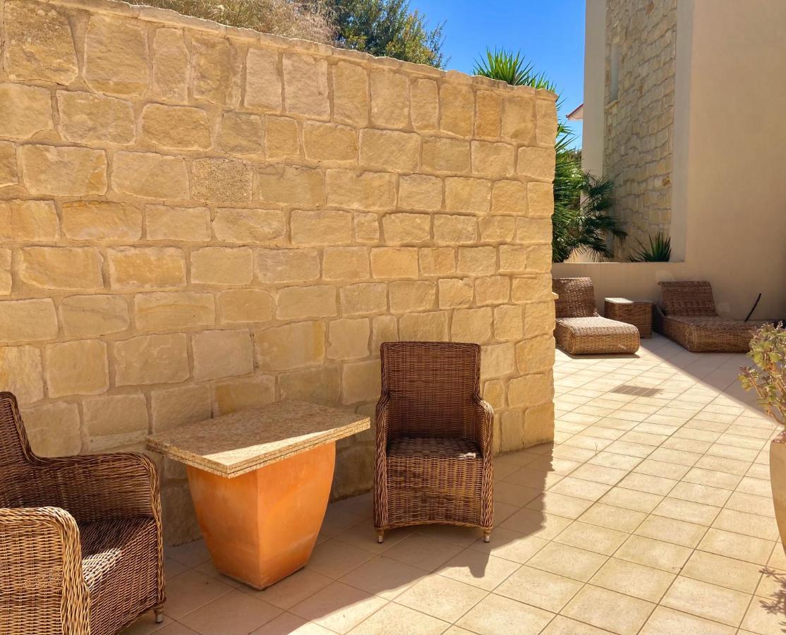 Beau Views Seven Apartamento Peyia Exterior foto
